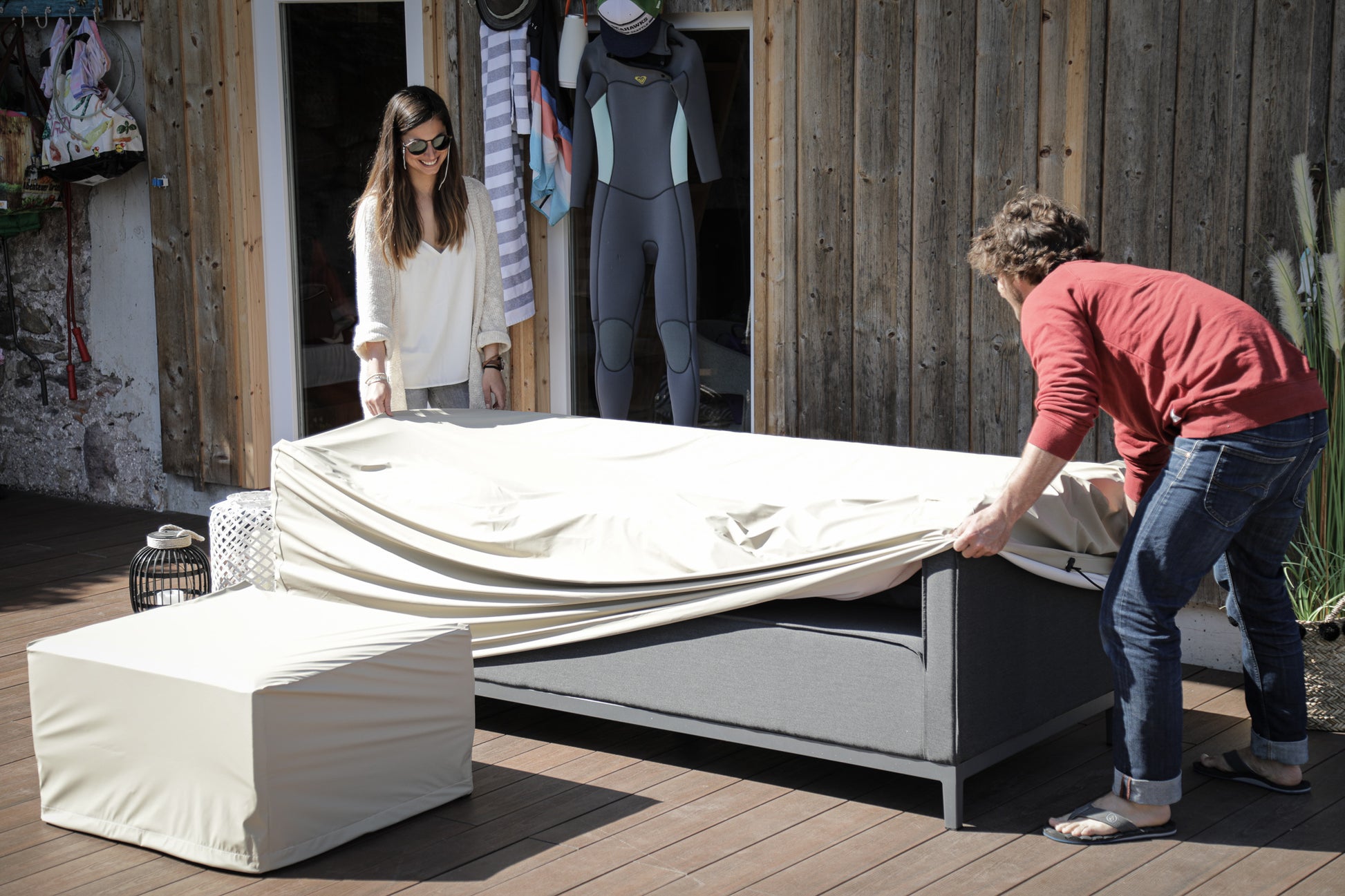 Alvara Lounge Regenschutz für Outdoor-Möbel in beigem Material