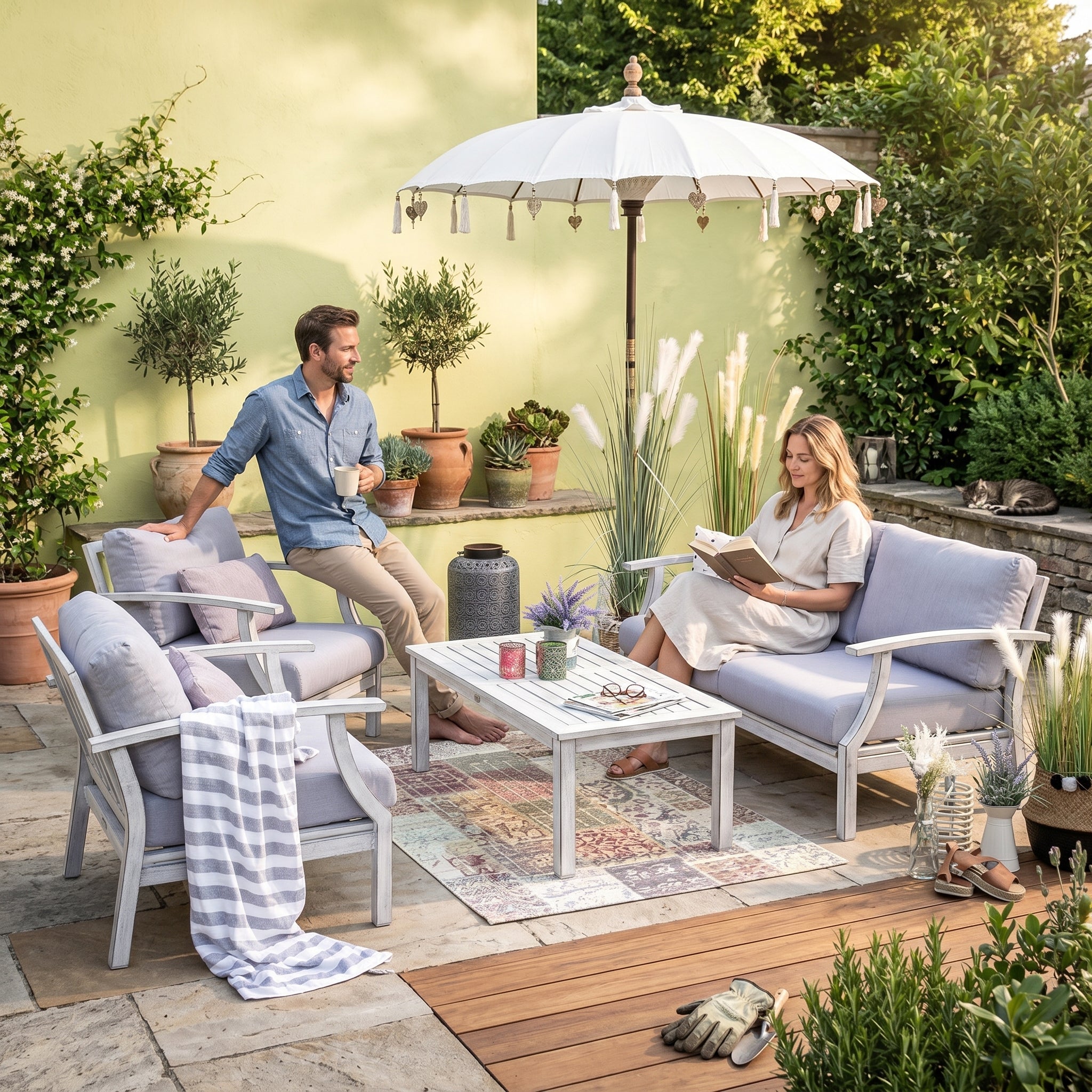 Anderson Alu Gartenlounge in altweiß für den Outdoor-Bereich mit bequemen Sitzmöbeln