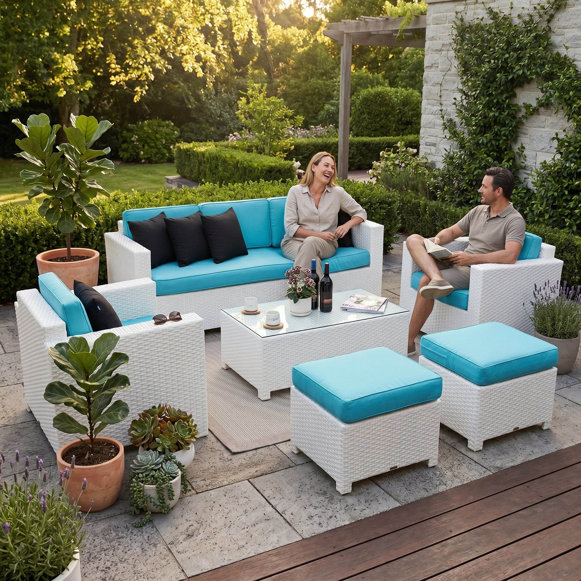 Bona Dea Deluxe Rattan Lounge 3er in weiß für Outdoor mit blauen Kissen