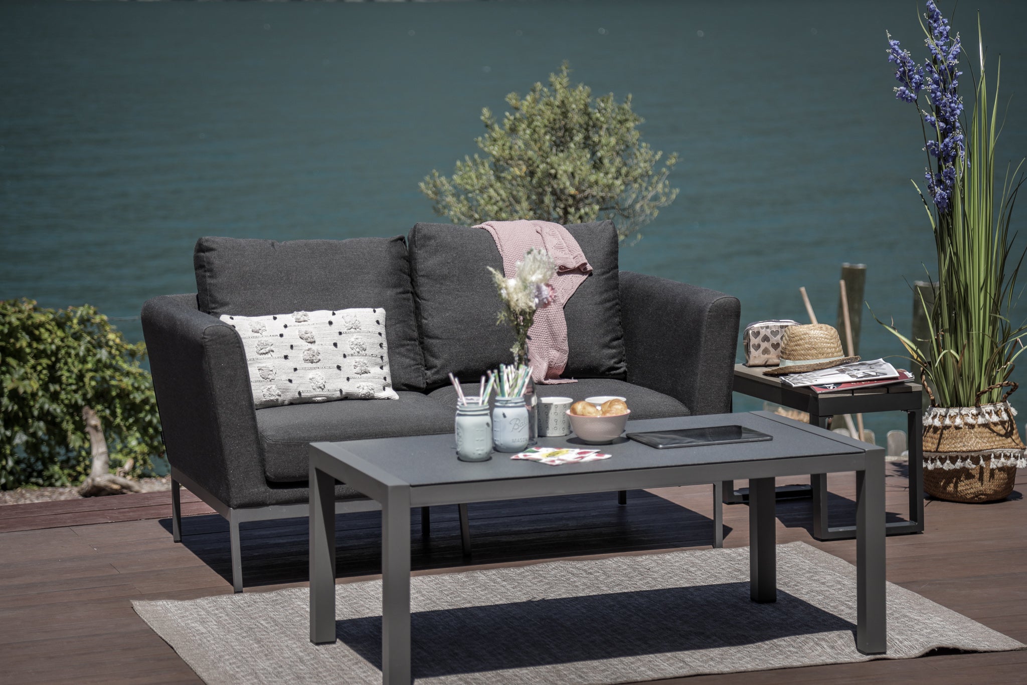 Solaris 2er Sofa anthrazit