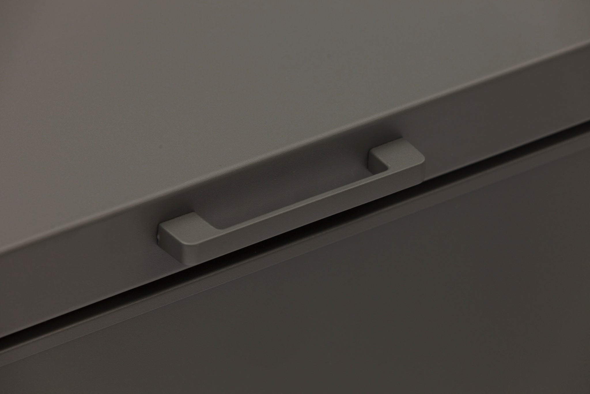 Alena Alu Kissentruhe medium