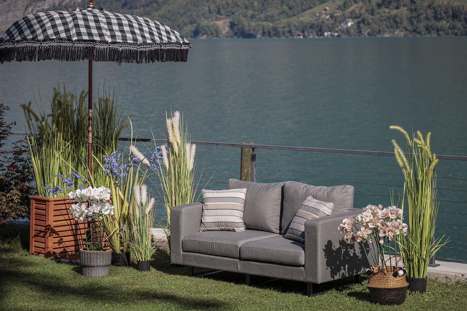 Seven 2-Sitzer Sofa Allwetter grau