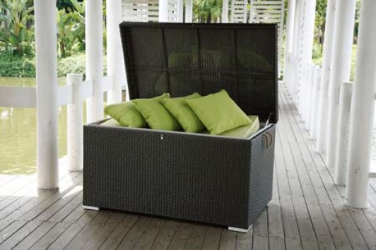 Garden Furniture Rattan Pillowbox in Black, Big 