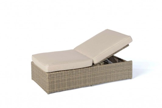 Ibiza Rattan Lounge, natural round reclining couch